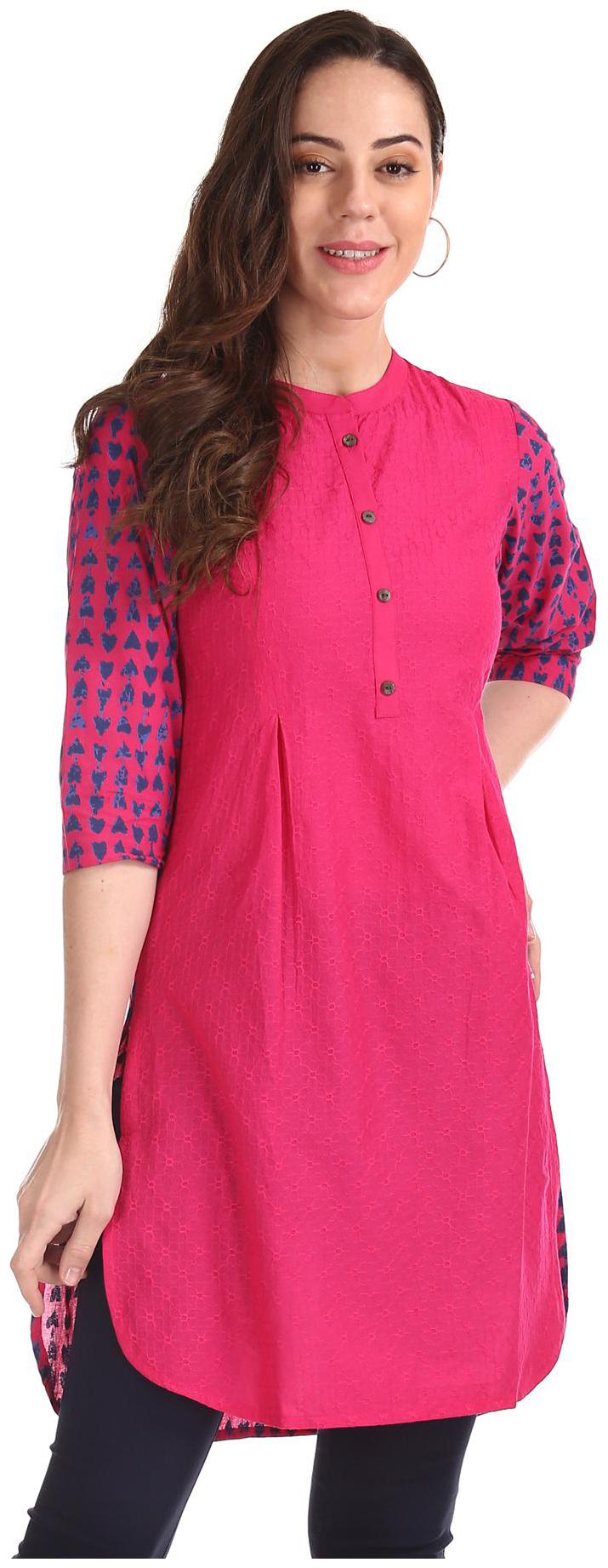 

Karigari Women Pink Printed Straight Kurta