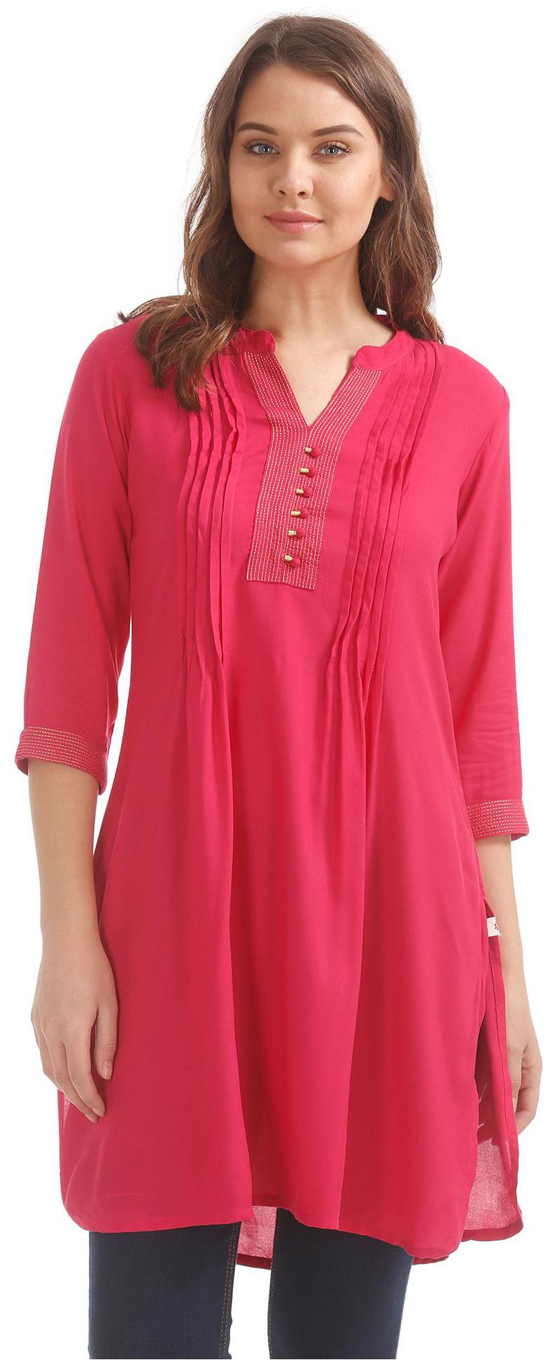 

Karigari Women Pink Solid Straight Kurta