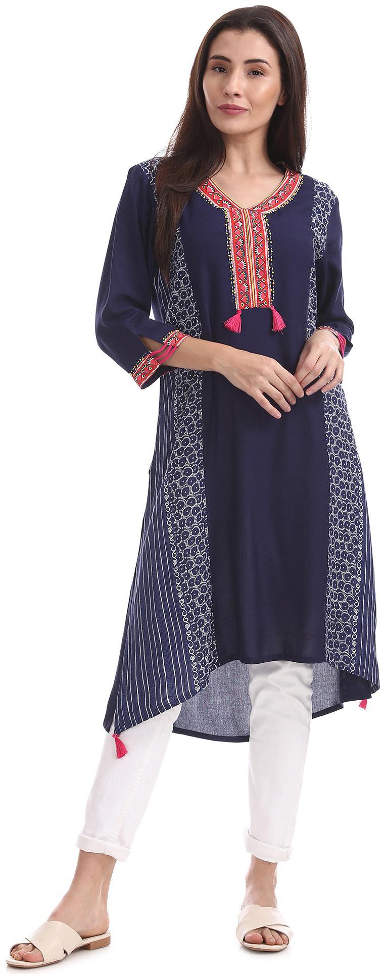 

Karigari Women Blue Printed Straight Kurta
