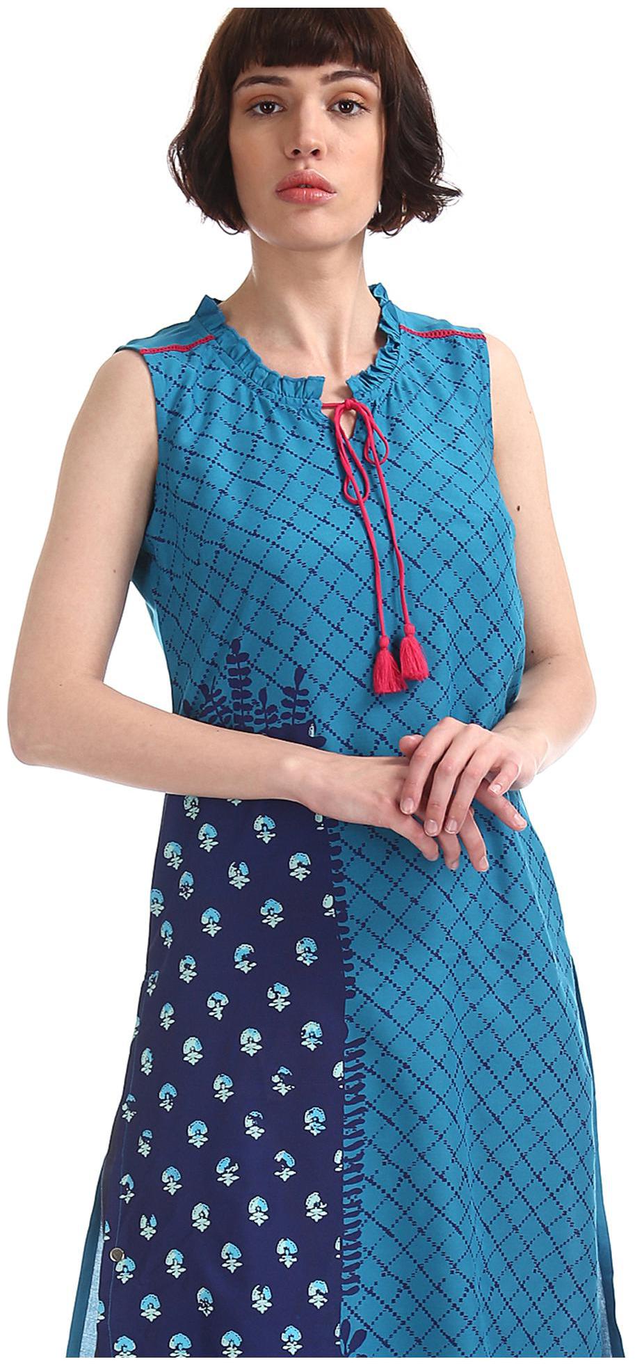 

Karigari Women Blue Printed Straight Kurta