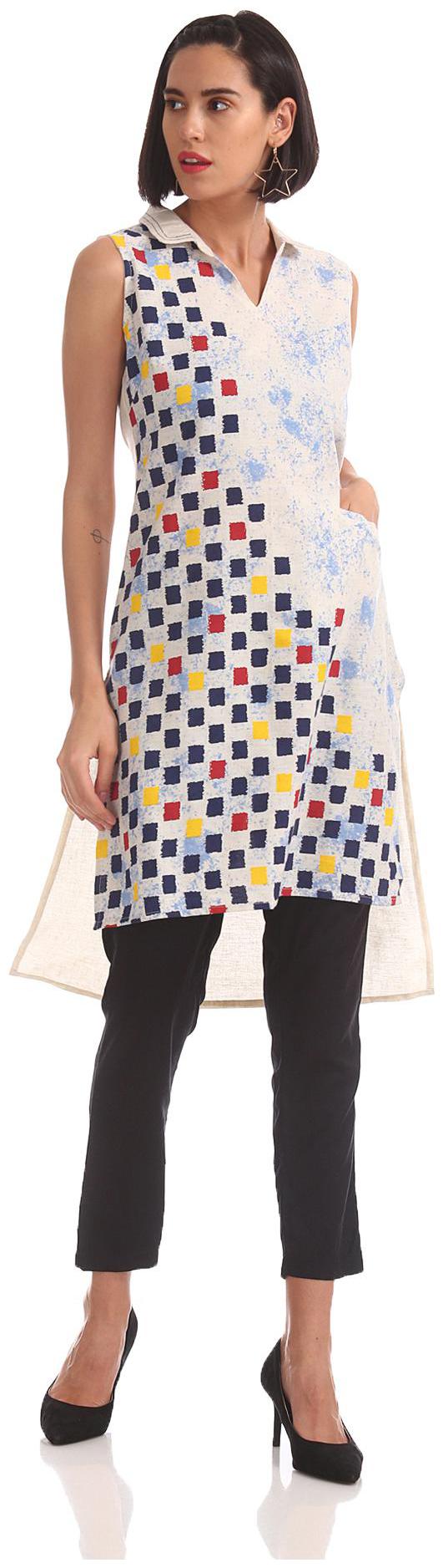 

Karigari Women White Printed Straight Kurta