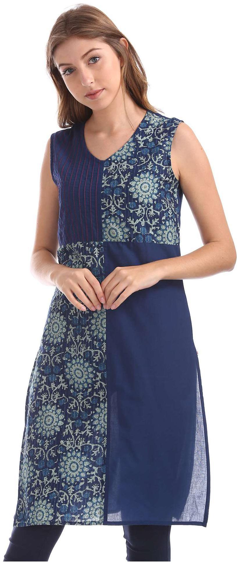

Karigari Women Blue Printed Straight Kurta