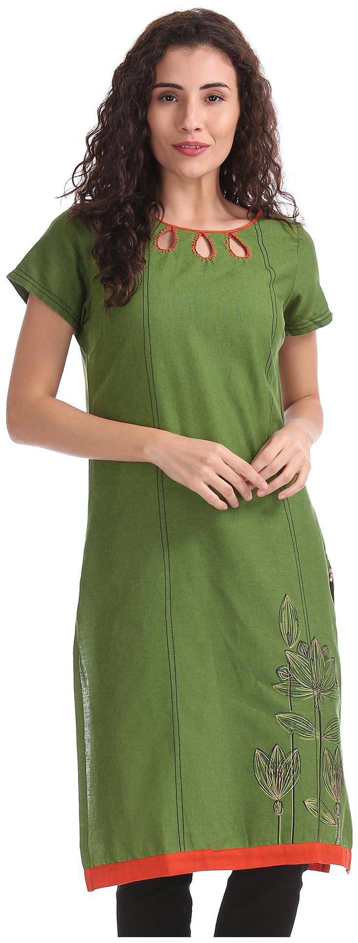 

Karigari Women Green Embroidered Straight Kurta