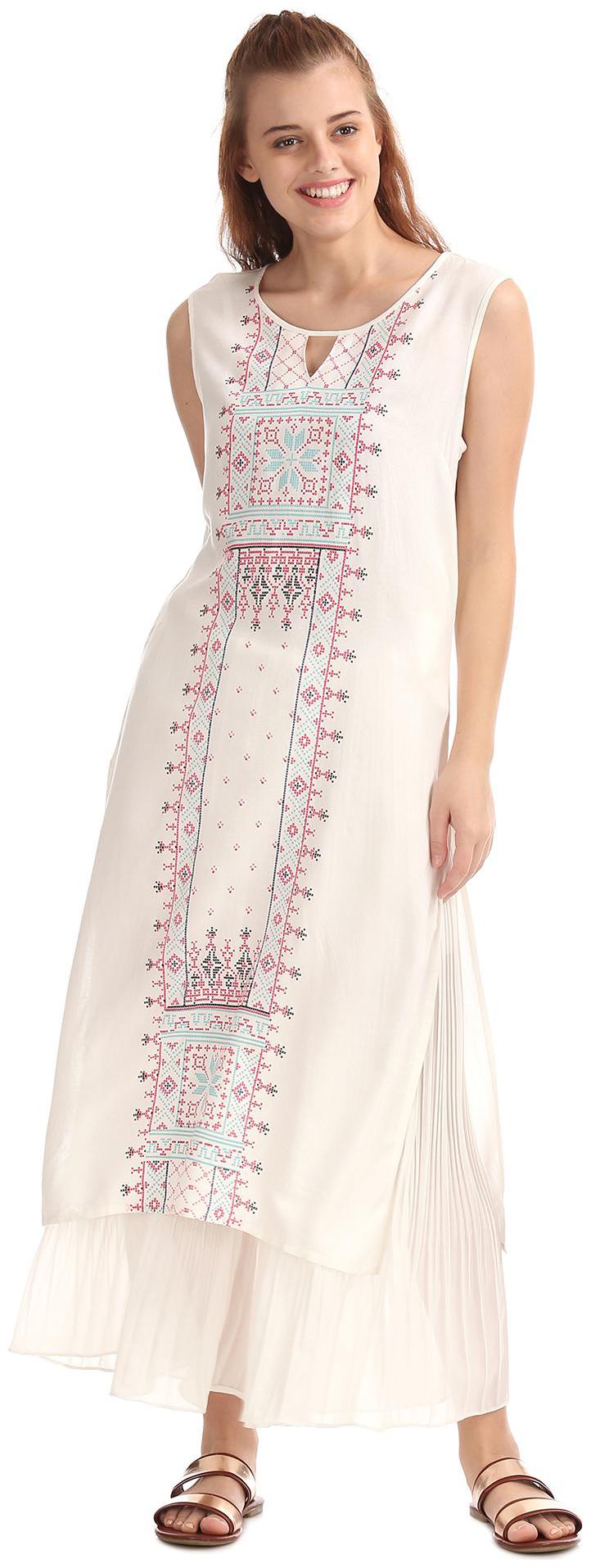 

Karigari Women White Printed Straight Kurta