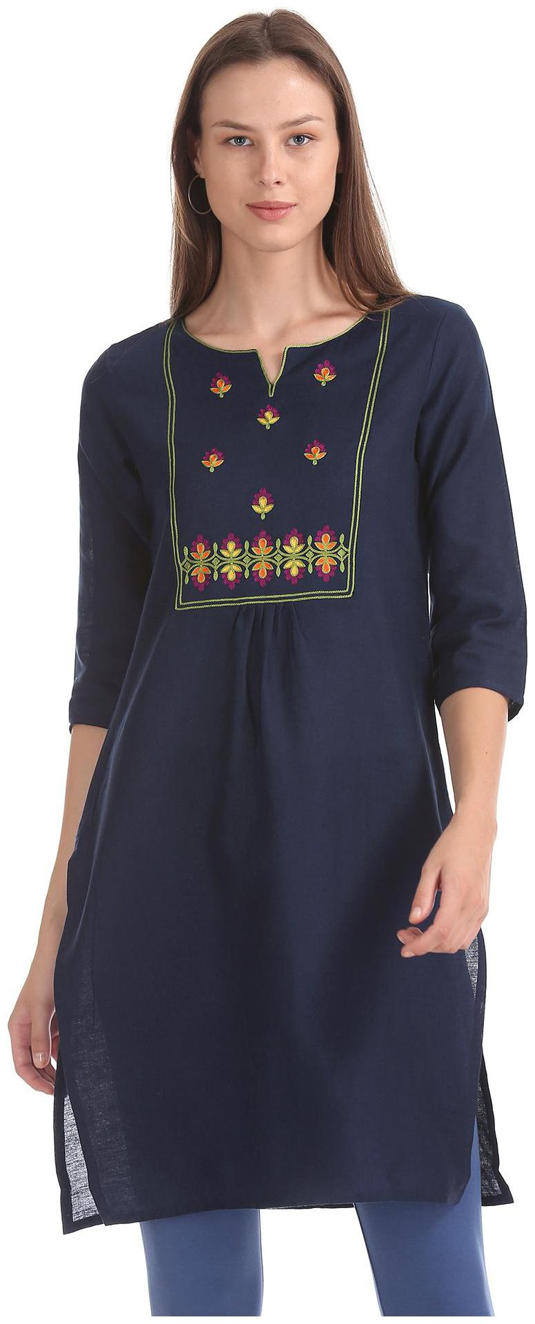 

Karigari Women Blue Embroidered Straight Kurta
