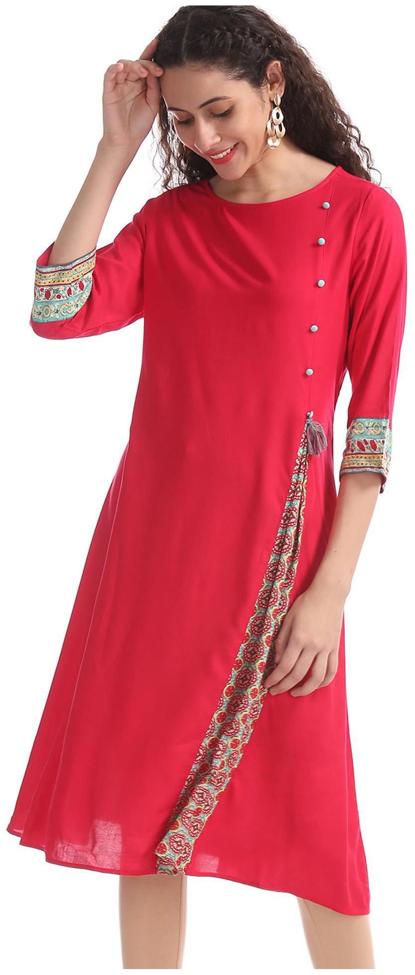 

Karigari Women Red Solid Assymetrical Kurta