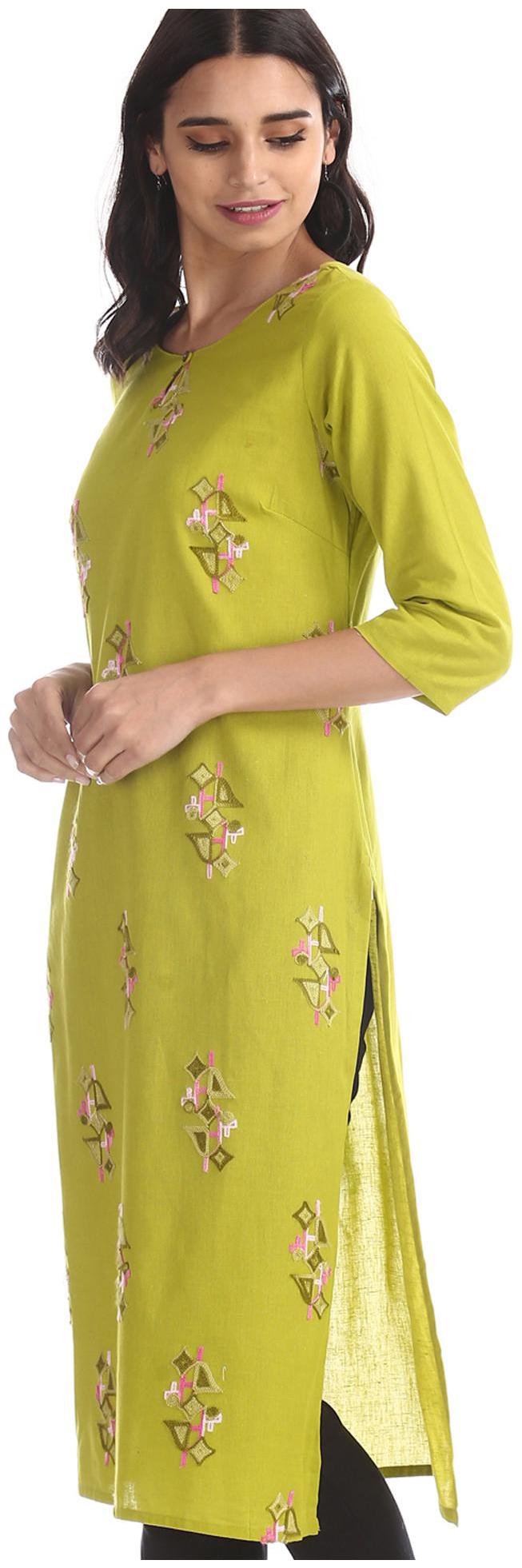 

Karigari Women Green Embroidered Straight Kurta
