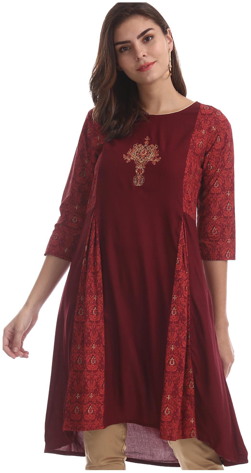 

Karigari Women Red Printed Straight Kurta