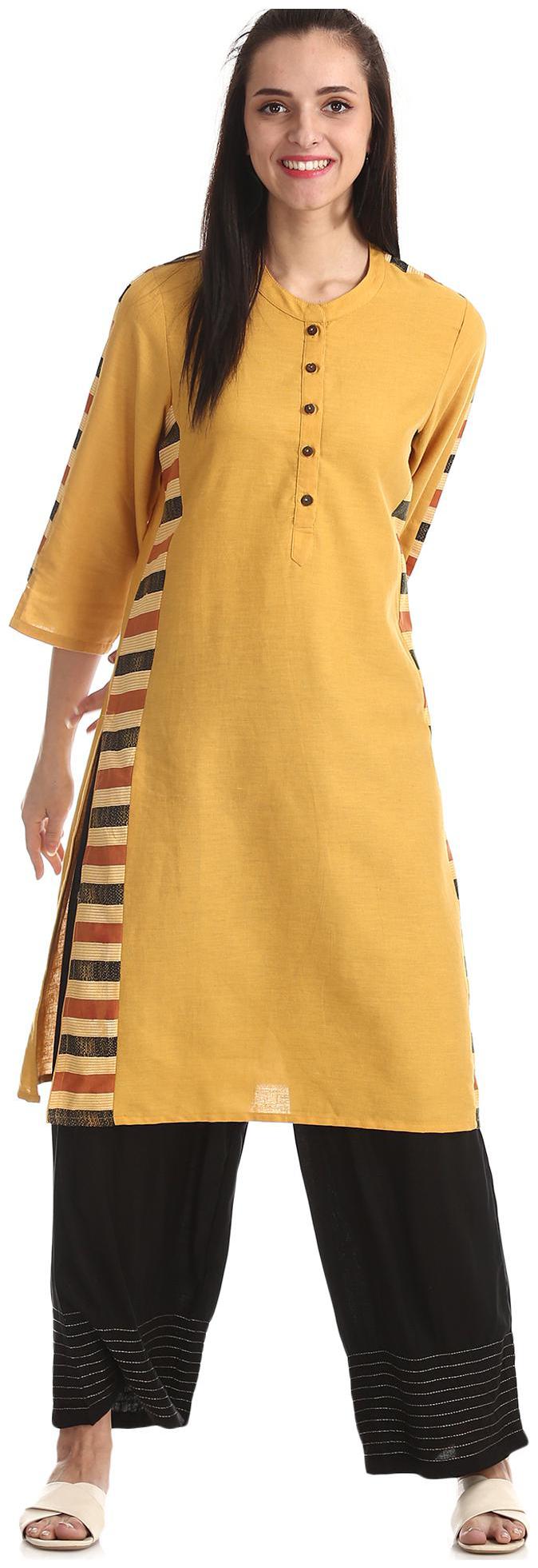 

Karigari Women Yellow Printed Straight Kurta