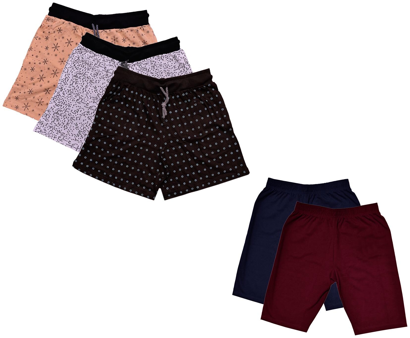 

Kavya Women Printed Regular shorts - Multi