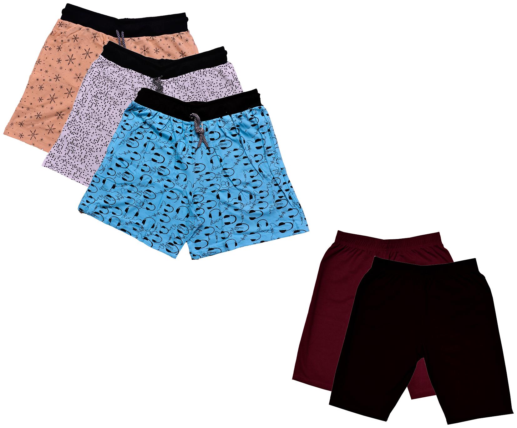 

Kavya Women Printed Regular shorts - Multi