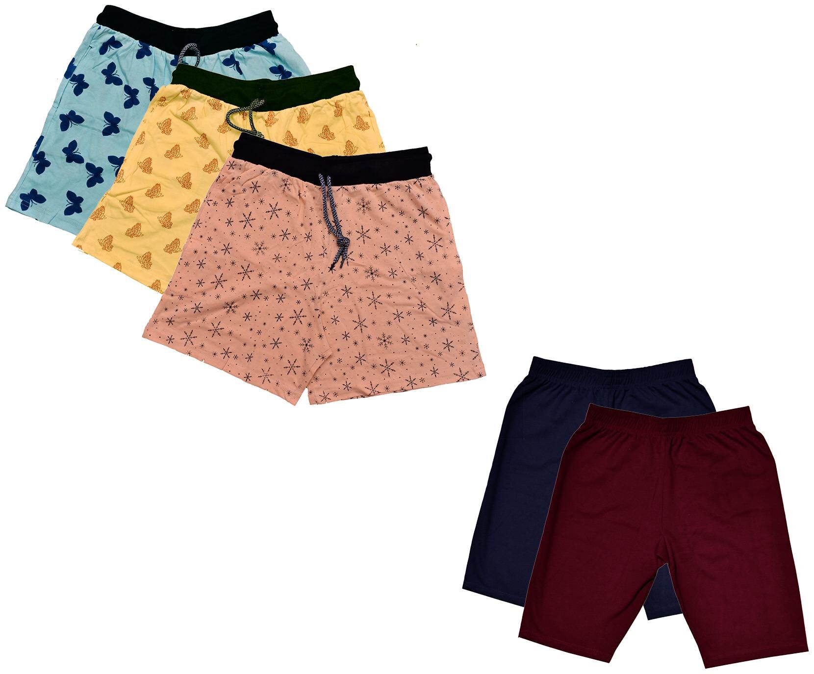 

Kavya Women Printed Regular shorts - Multi