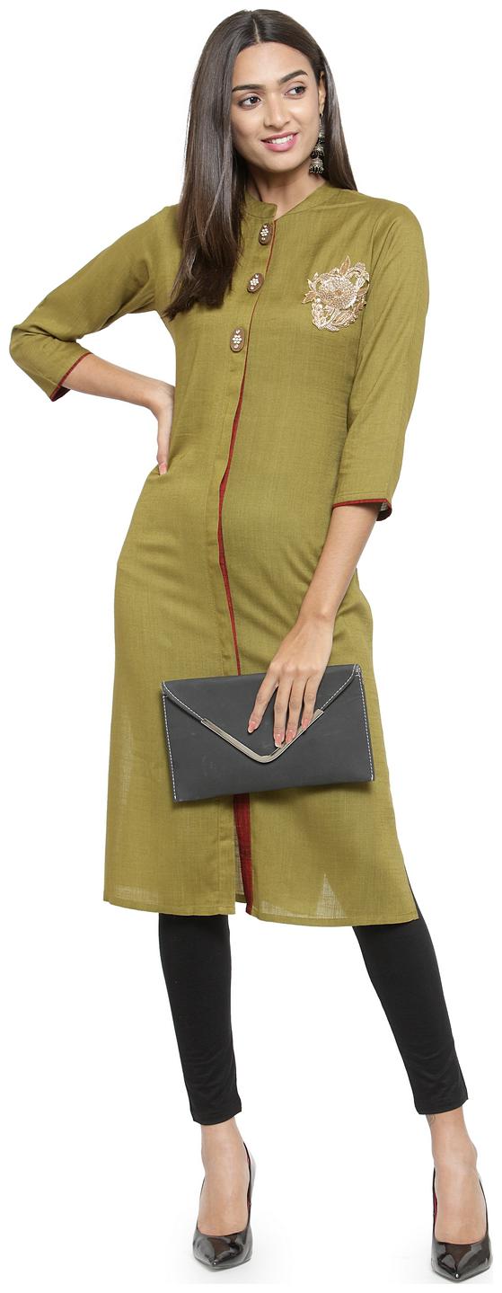 

KIAASA Women Green Embroidered Straight Kurta