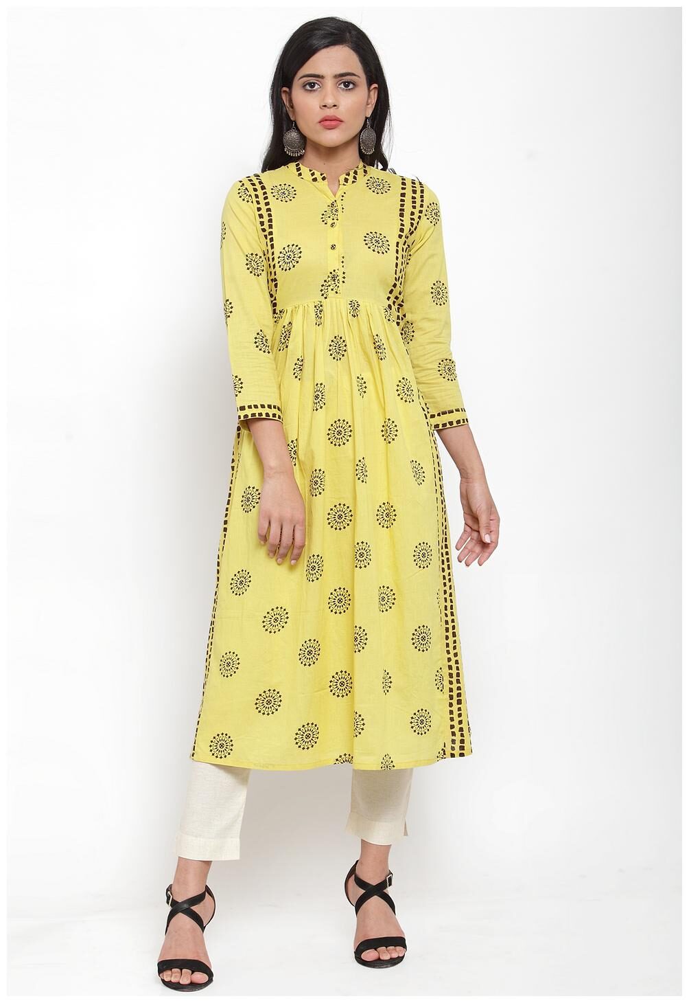 

KIAASA Women Yellow Printed Anarkali Kurta