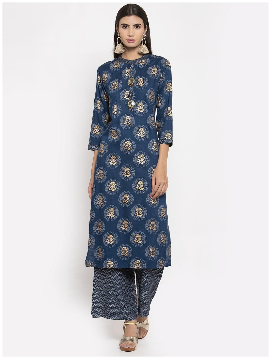 

KIAASA Women Blue Floral Straight Kurta With Pants