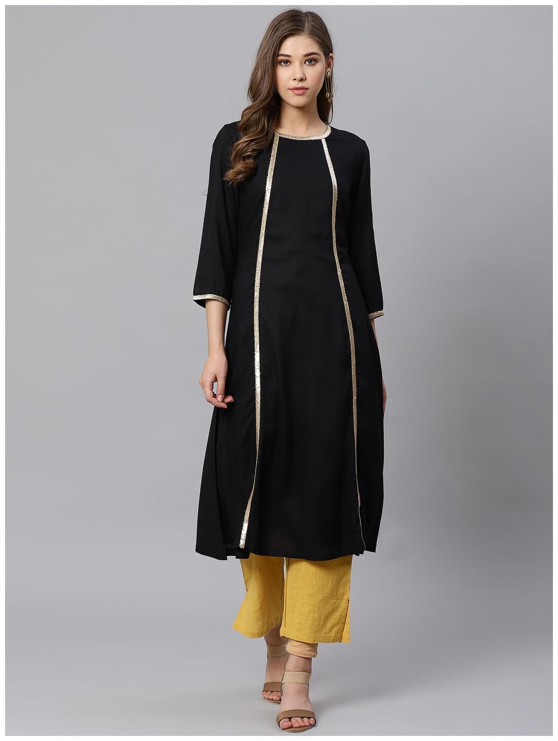 

KIAASA Women Viscose Rayon Solid Black Kurta