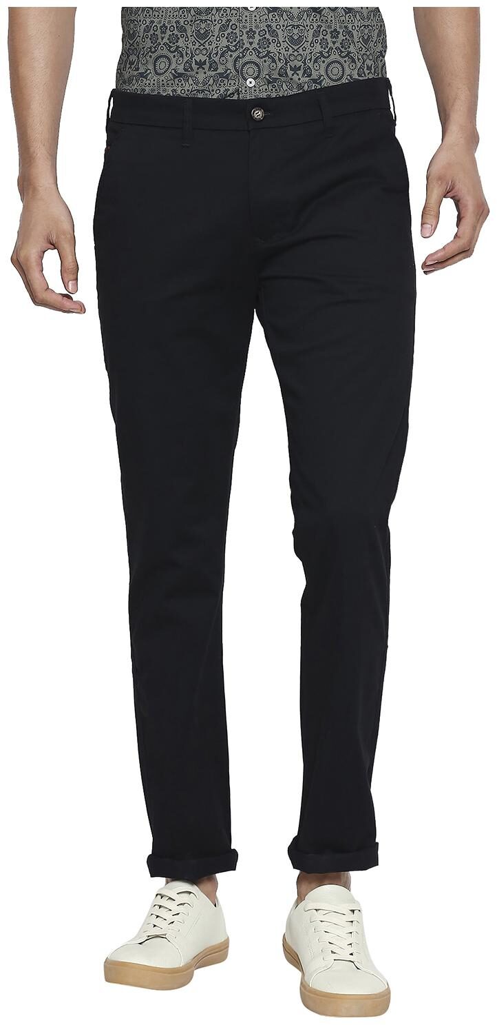 

Killer Men Black Solid Slim fit Travel friendly Chinos
