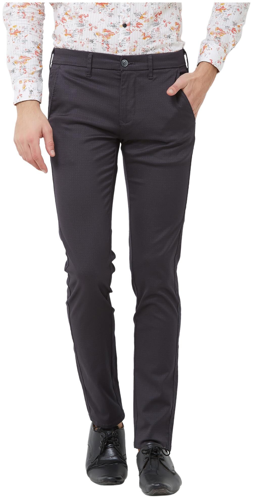 

Killer Men Black Solid Slim fit Regular trousers