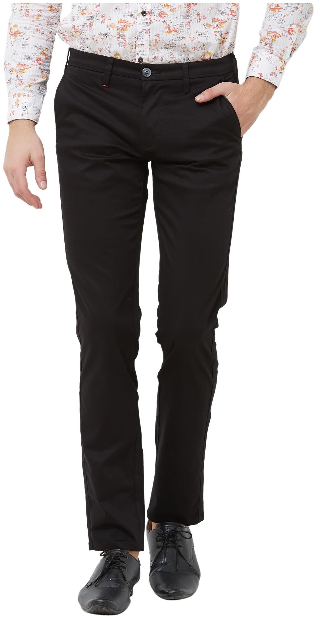 

Killer Men Black Solid Slim fit Regular trousers