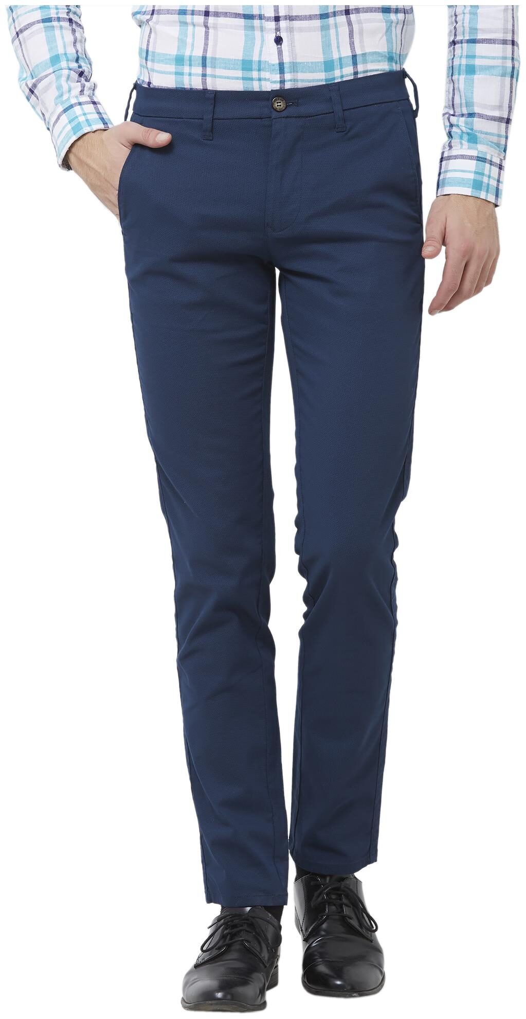 

Killer Men Blue Solid Slim fit Regular trousers