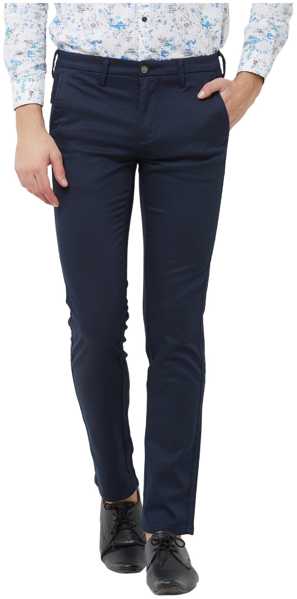 

Killer Men Blue Solid Slim fit Regular trousers