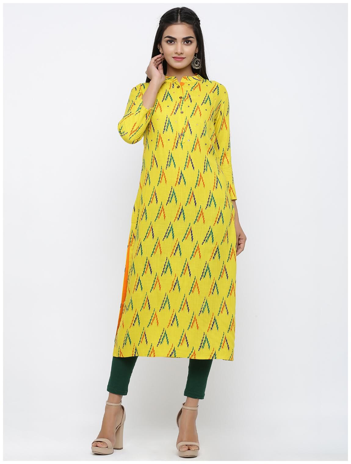 

KIPEK Women Yellow Printed Straight Kurta