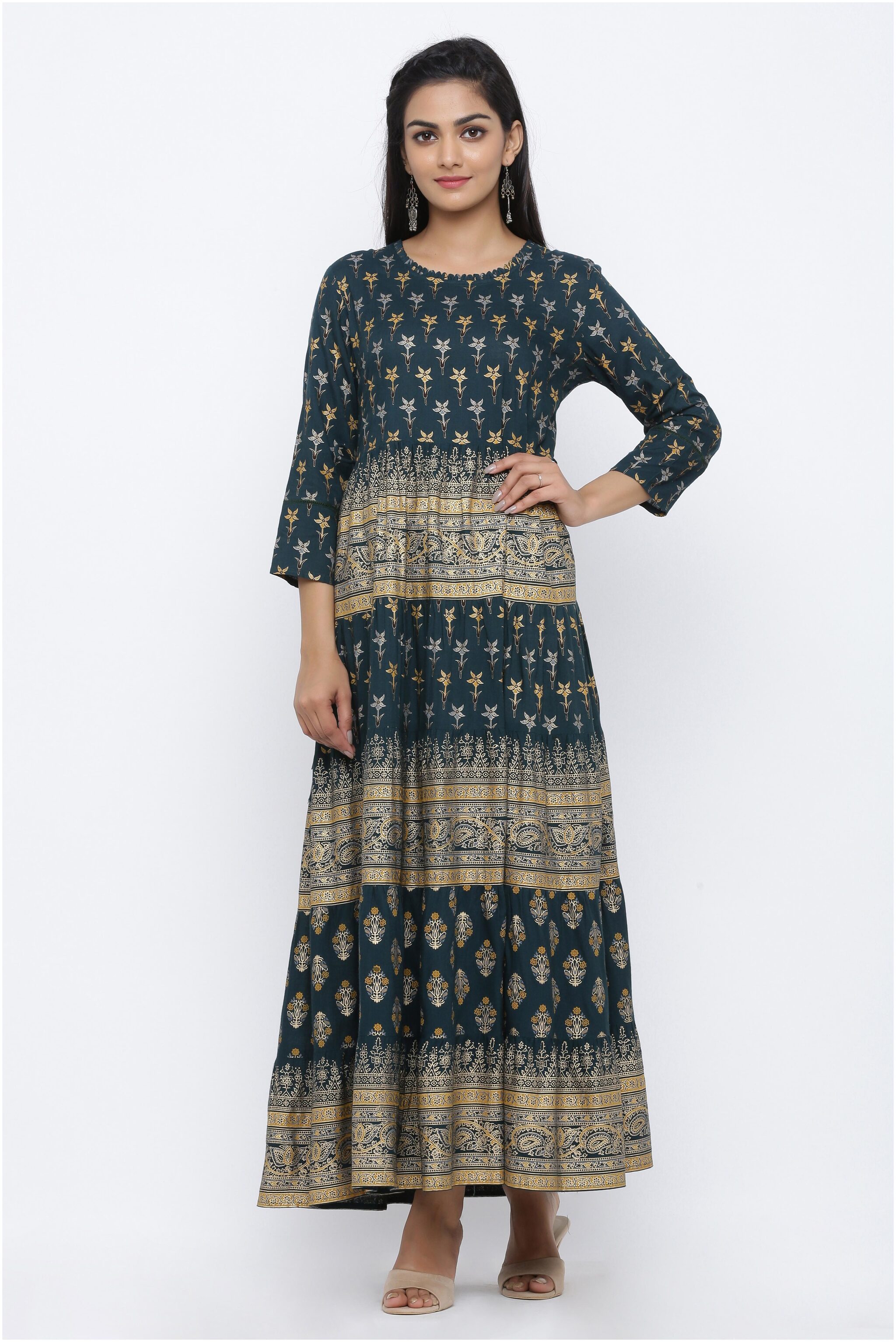 

KIPEK Women Navy Blue Floral Anarkali Kurta