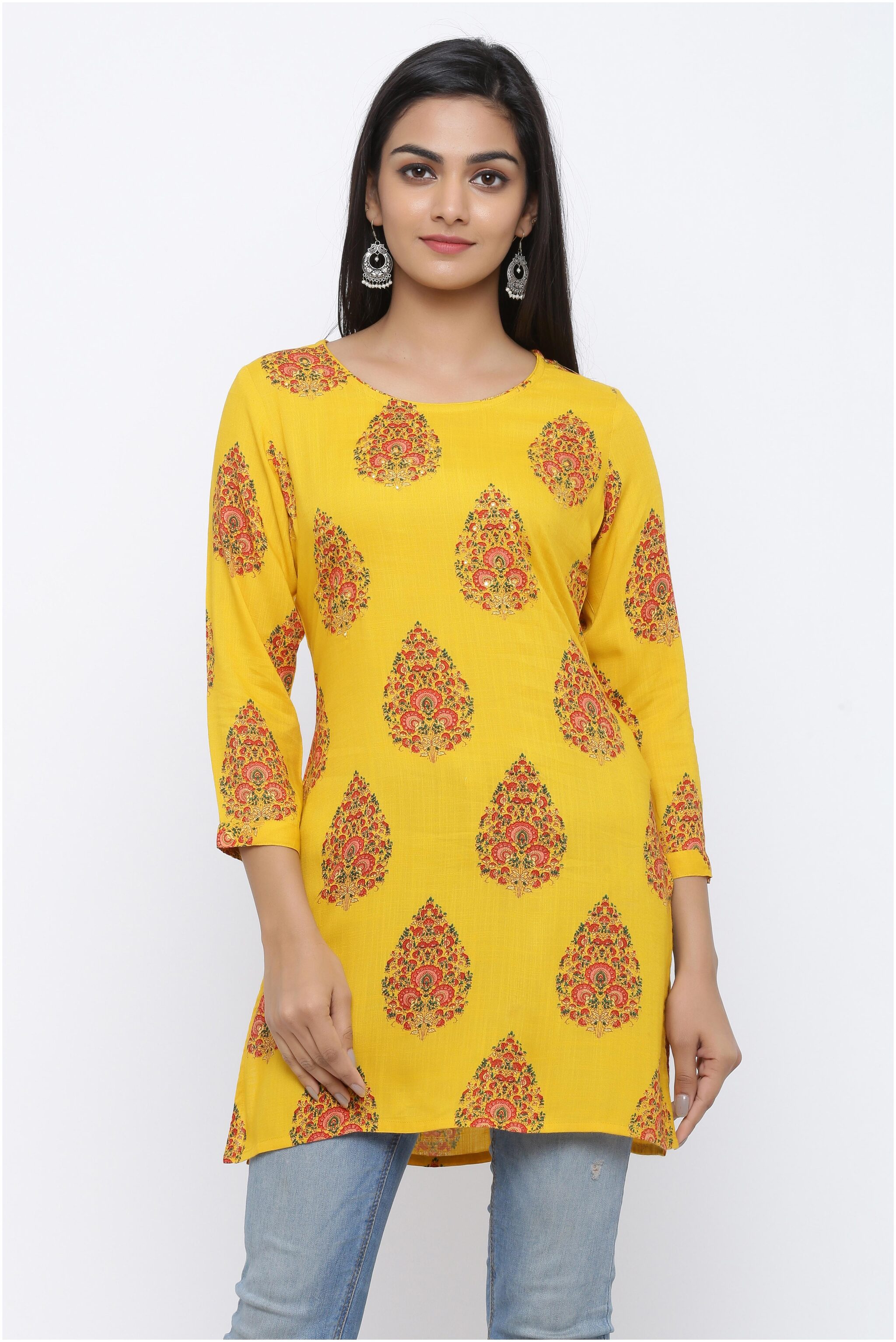

KIPEK Women Yellow Floral Straight Kurti