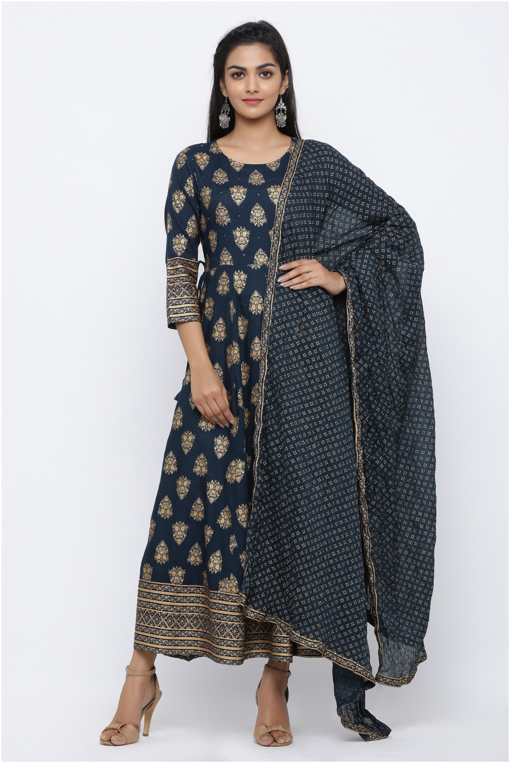 

KIPEK Women Blue Printed Anarkali Kurta