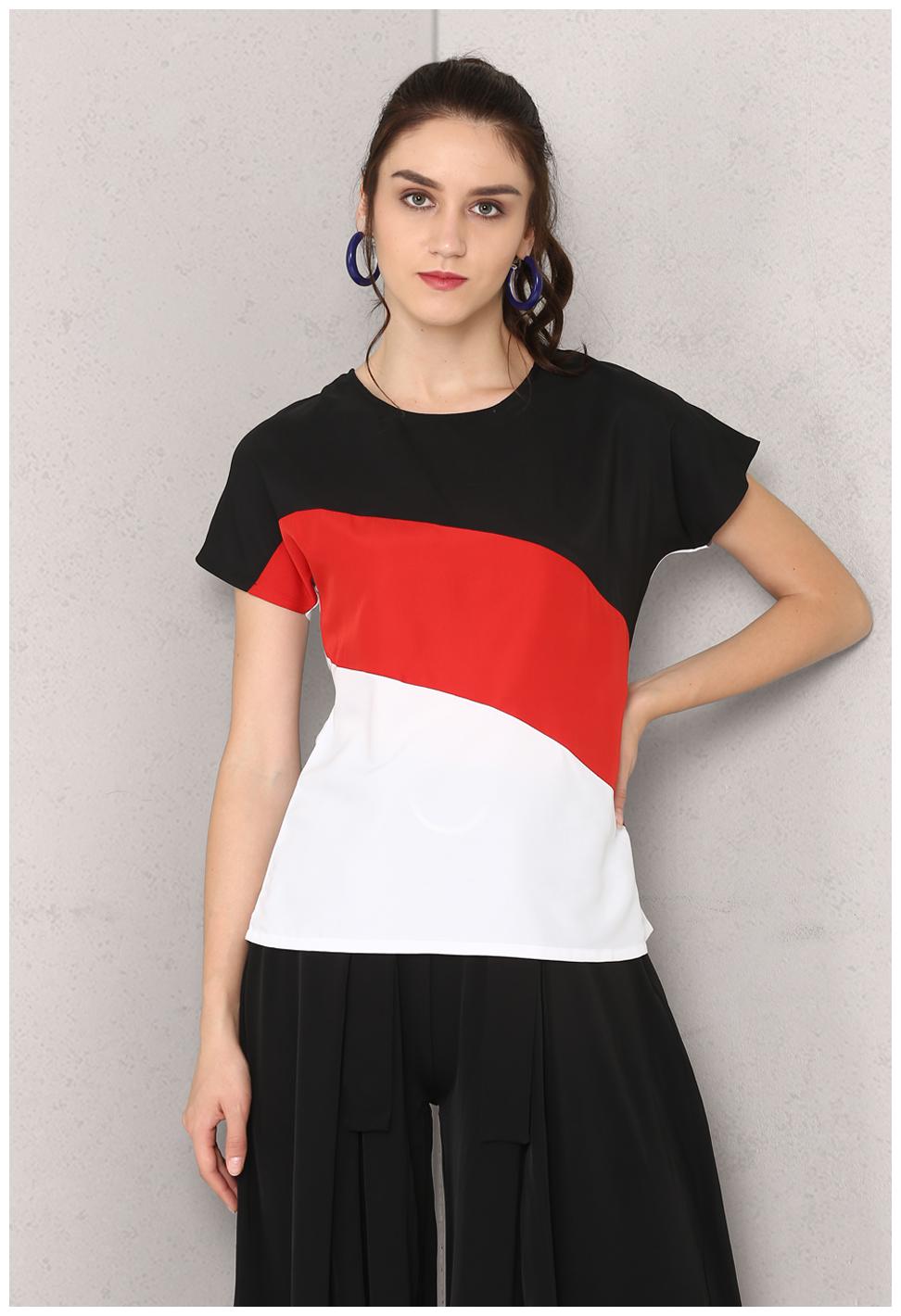 

Chrome Coral Women s Crepe Multi Top
