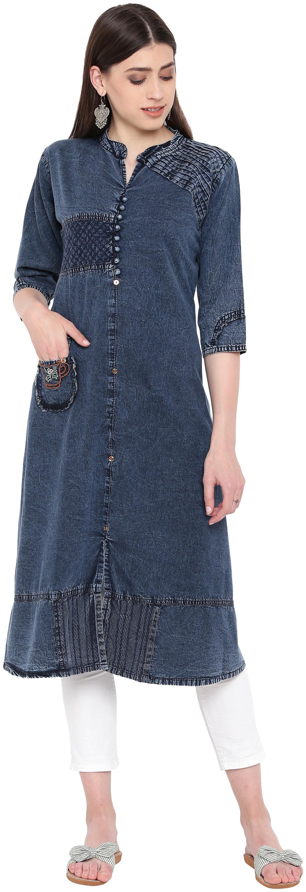 

Kvsfab Women Blue Embroidered Straight Kurta