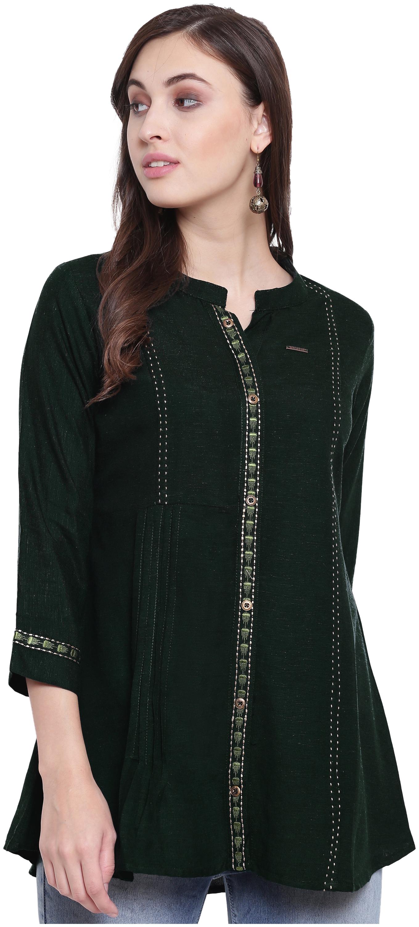 

Kvsfab Women Embroidered Regular tunic - Green