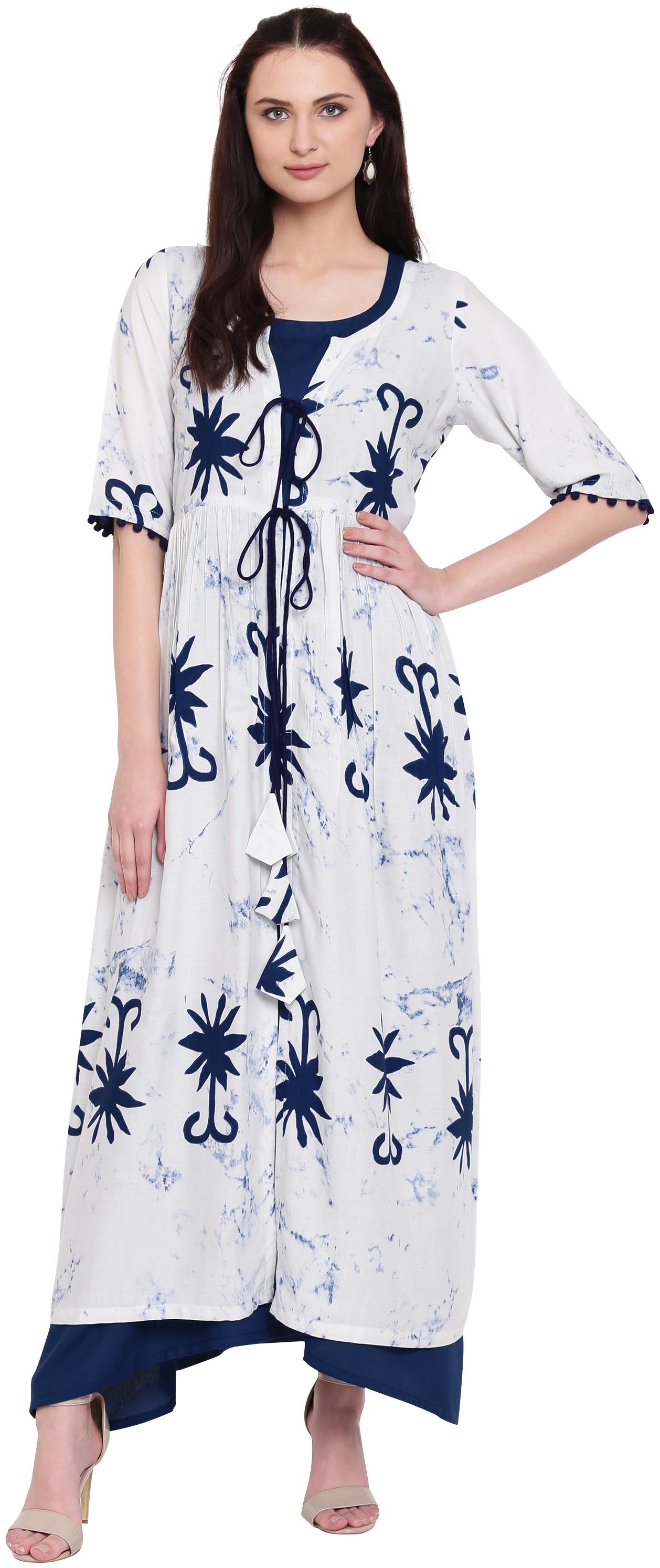

Kvsfab Women Blue White Floral Straight Kurta