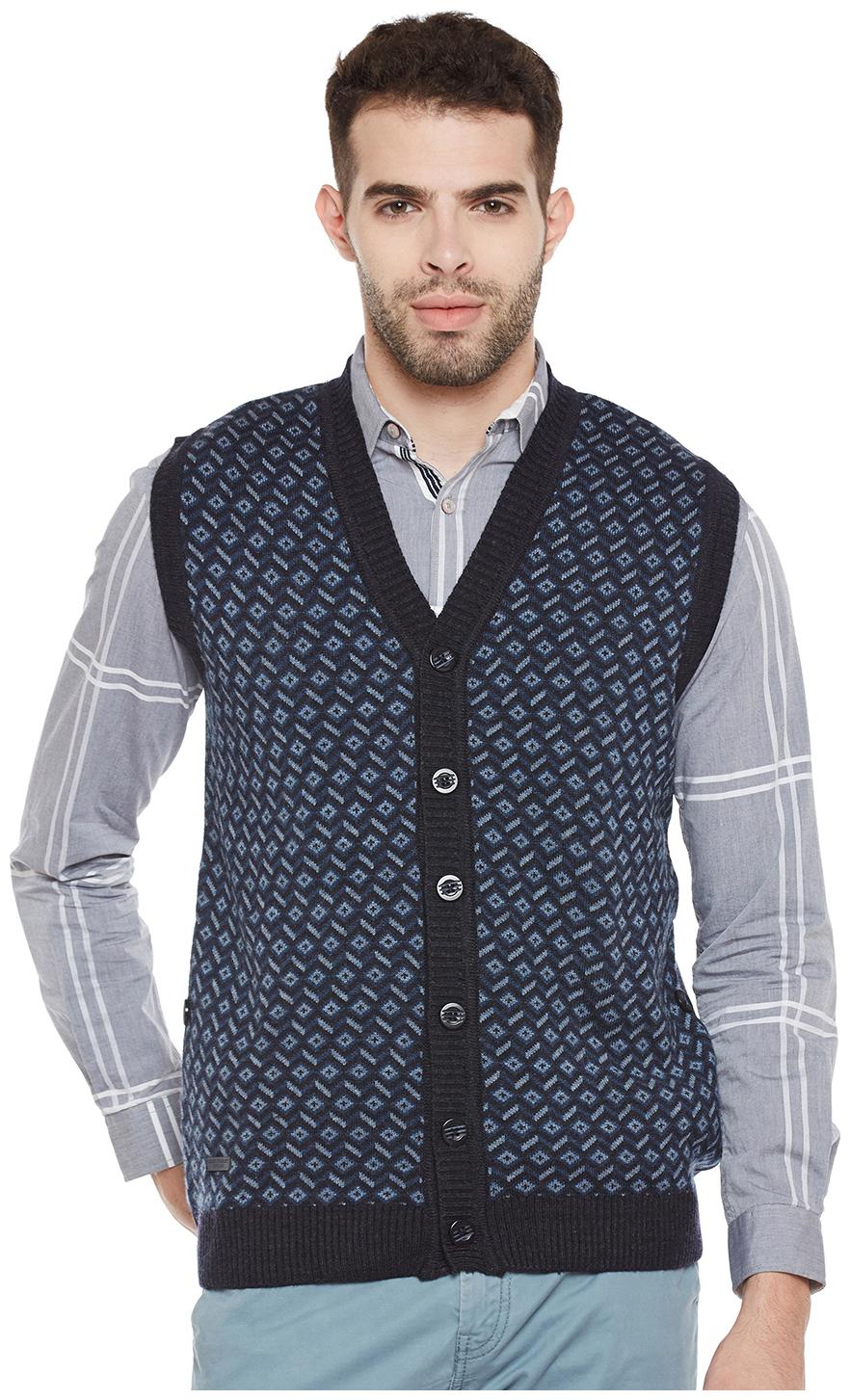 

Duke Men White V neck Pullover