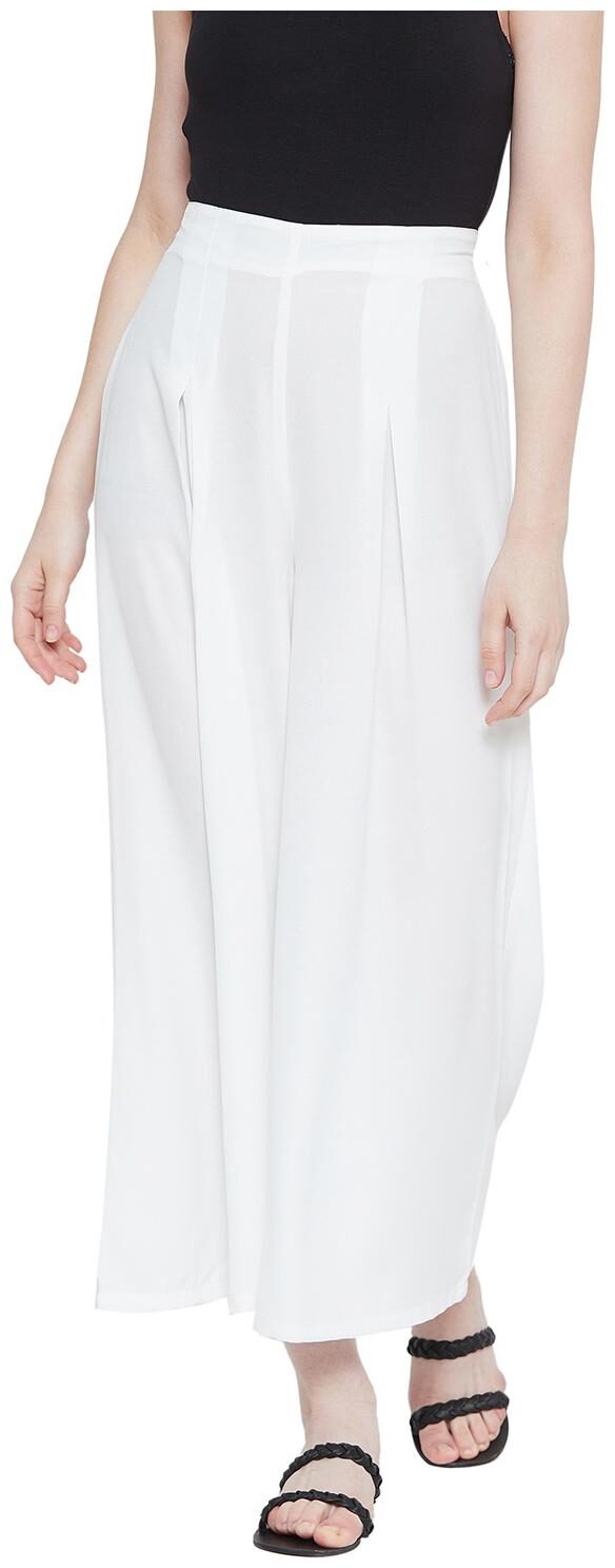 

La Zoire White Solid Flared Palazzo