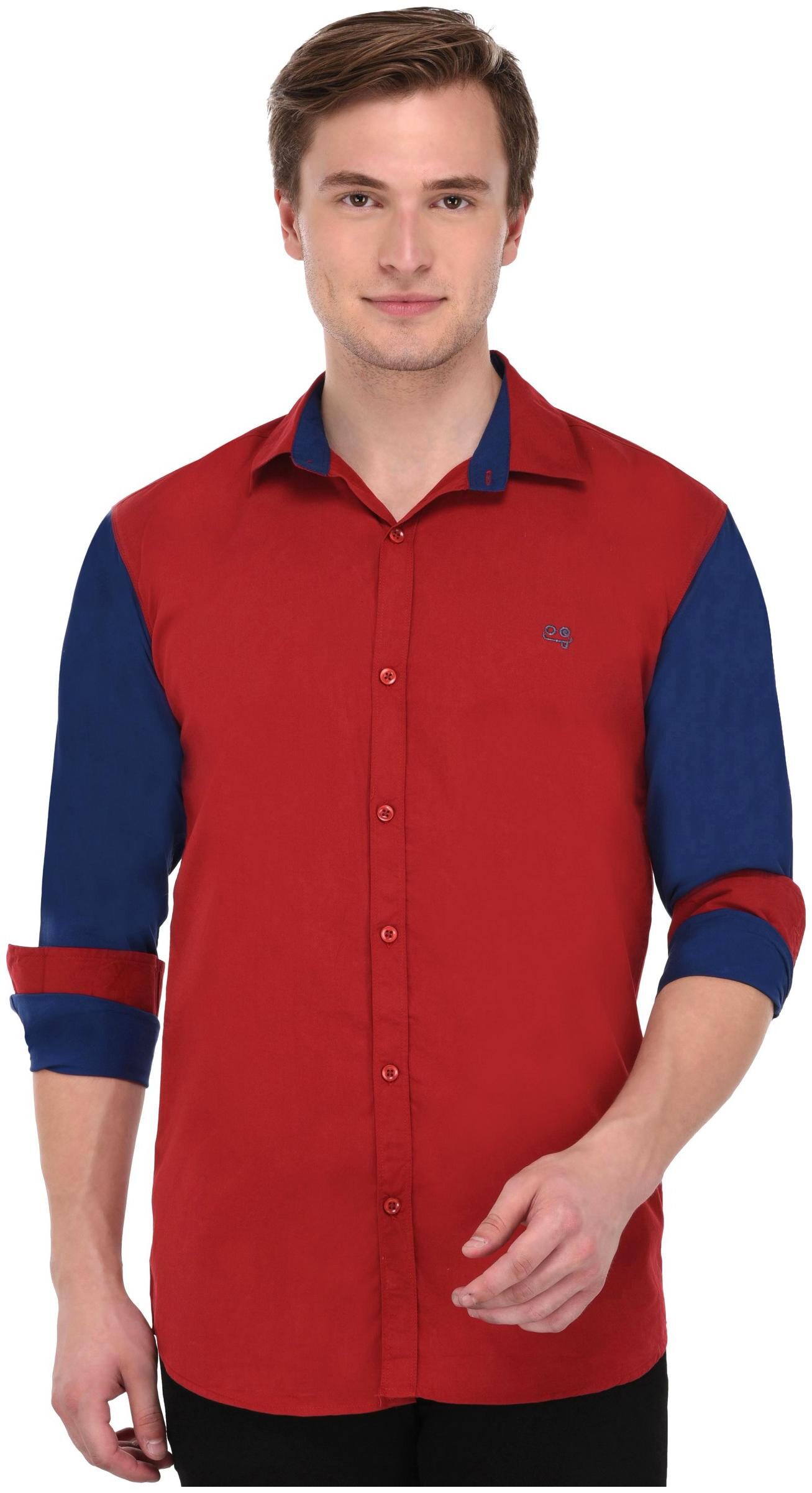 

Lafantar Men Red Solid Slim Fit Casual Shirt