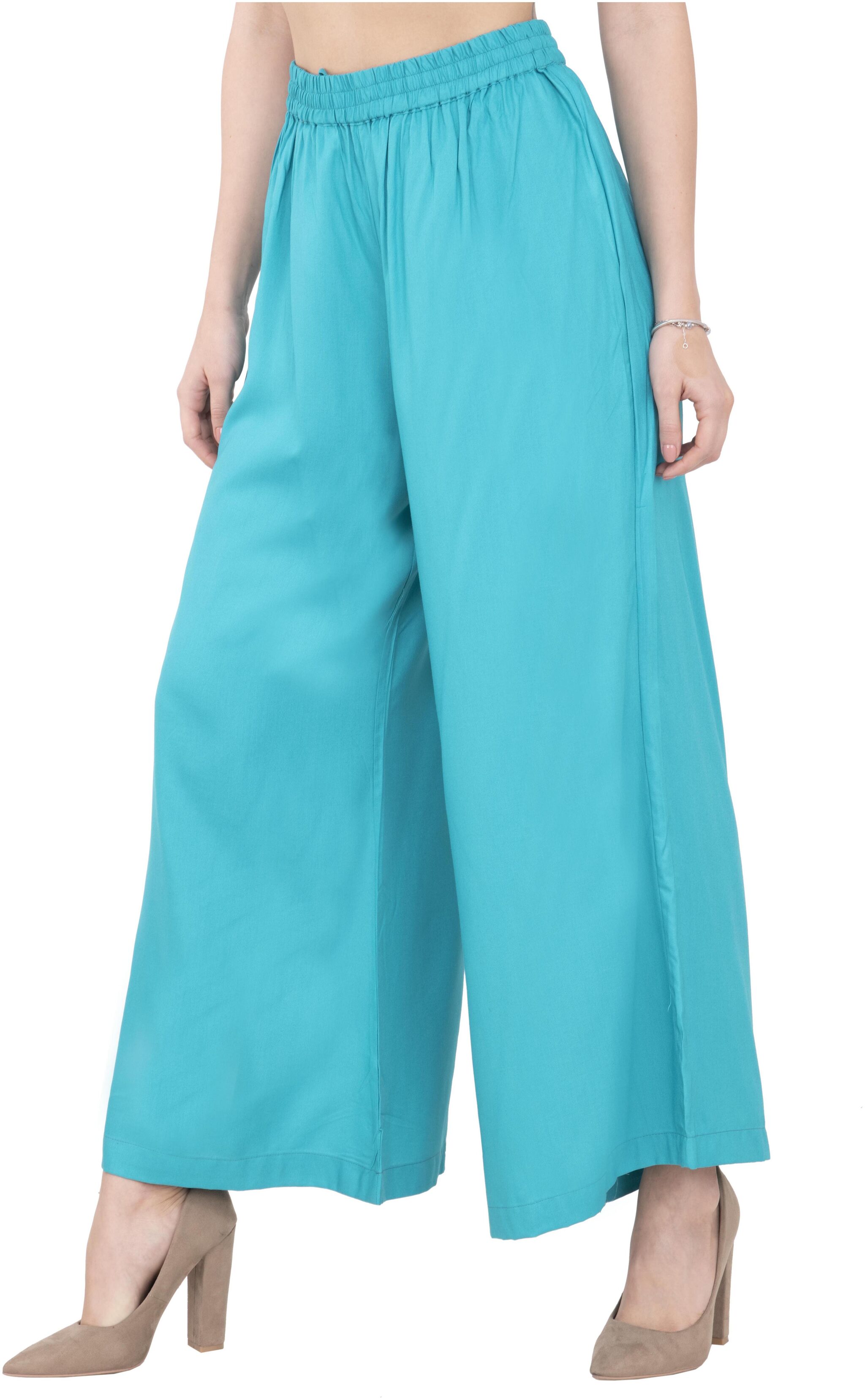 

Lagi Solid flared palazzo