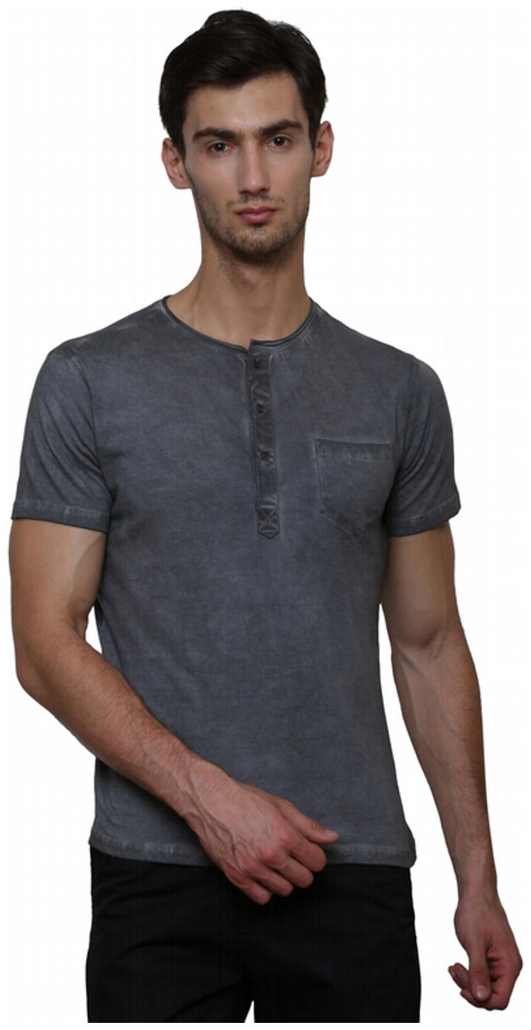

Le Bourgeois Men Black Slim fit Cotton Henley neck T-Shirt - Pack Of 1