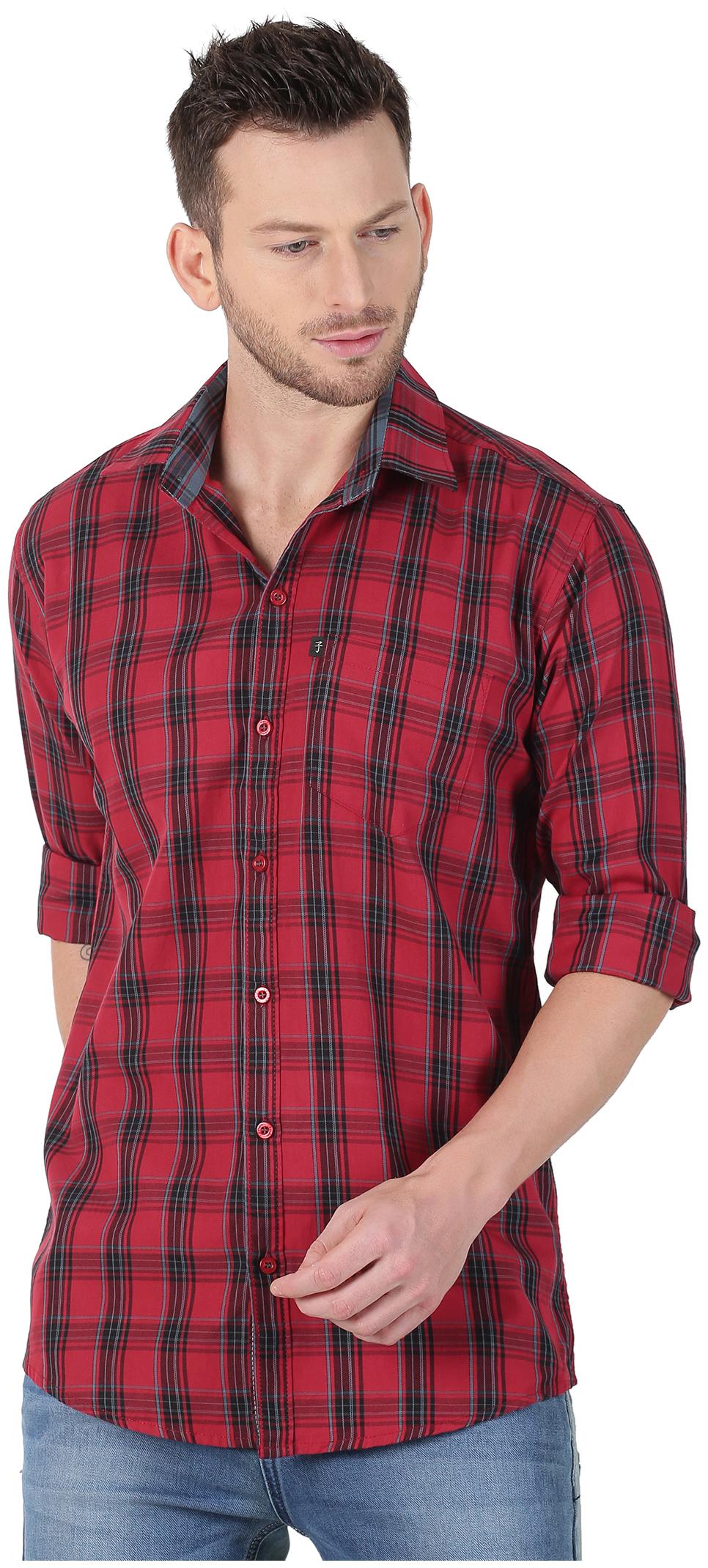 

LEVIZO Men Maroon Checked Regular Fit Casual Shirt