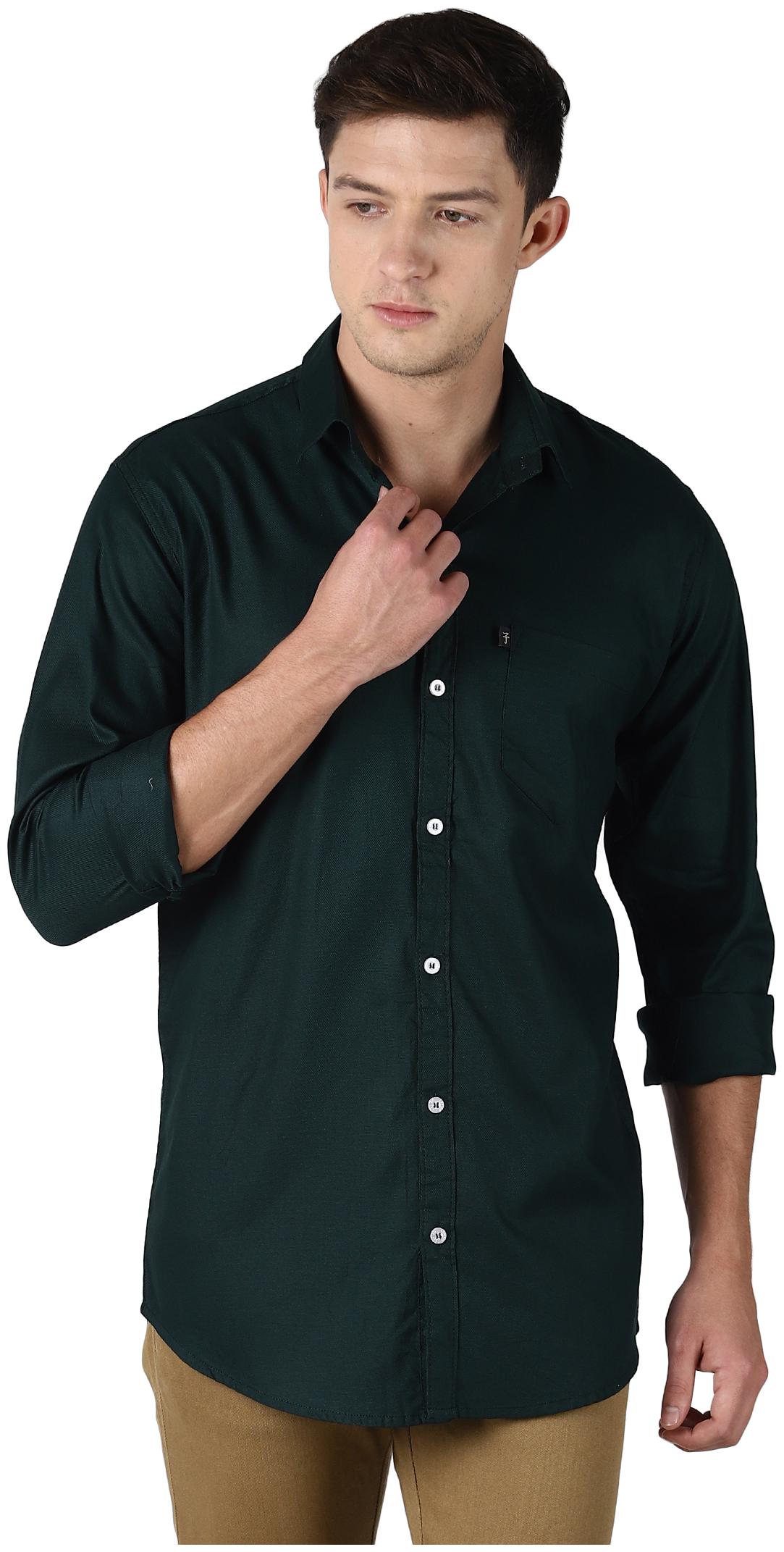 

LEVIZO Men Green Solid Regular Fit Casual Shirt
