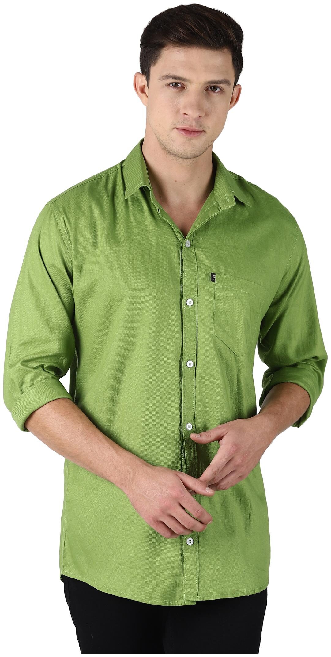 

LEVIZO Men Green Solid Regular Fit Casual Shirt