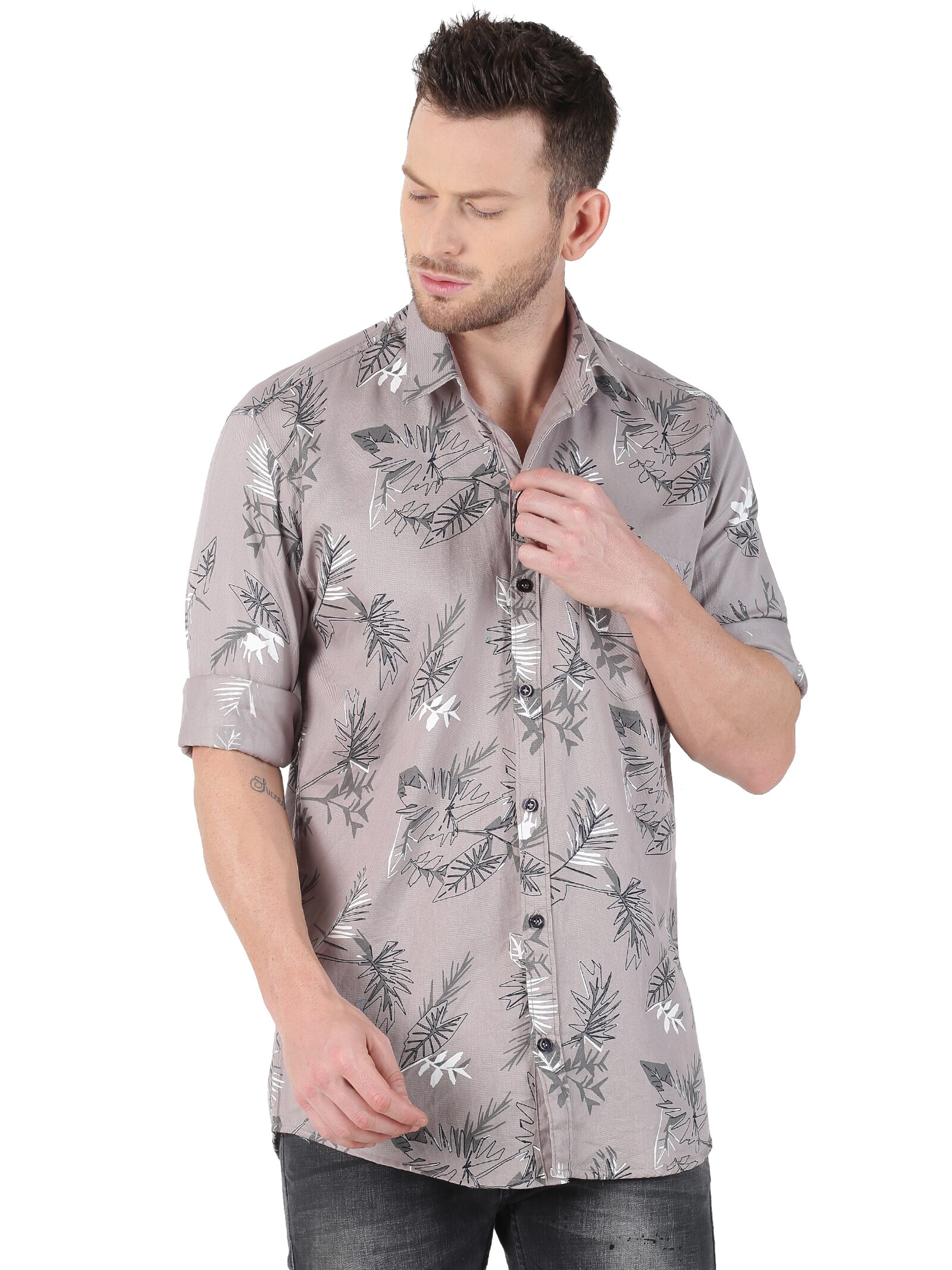 

LEVIZO Men Grey Printed Regular Fit Casual Shirt