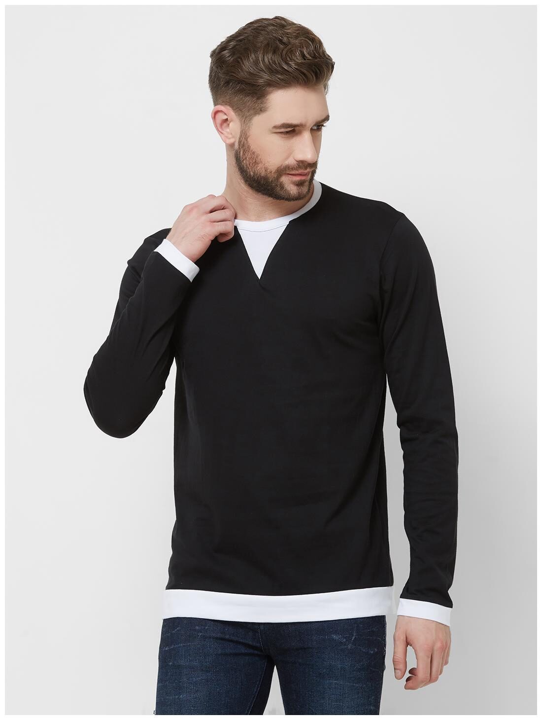 

LEWEL Men Black Regular fit Cotton Round neck T-Shirt - Pack Of 1