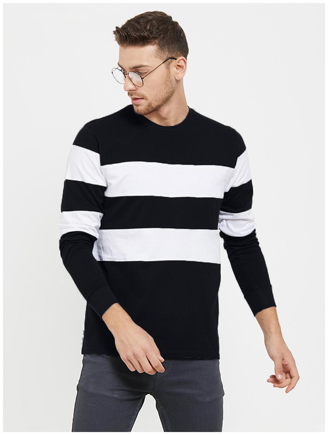 

LEWEL Men Black White Regular fit Cotton Round neck T-Shirt - Pack Of 1