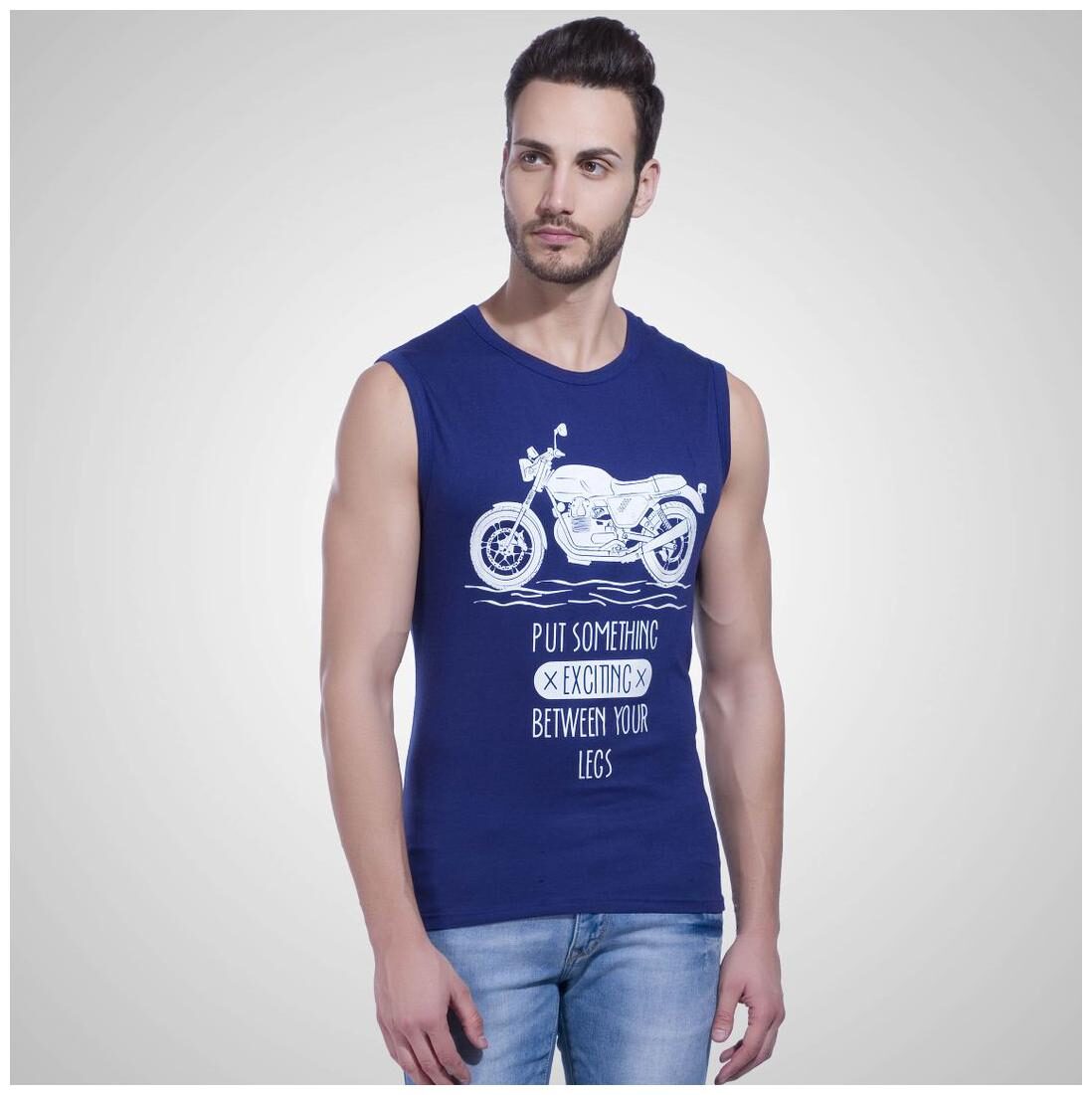 

LEWEL Men Blue Regular fit Cotton Round neck T-Shirt - Pack Of 1