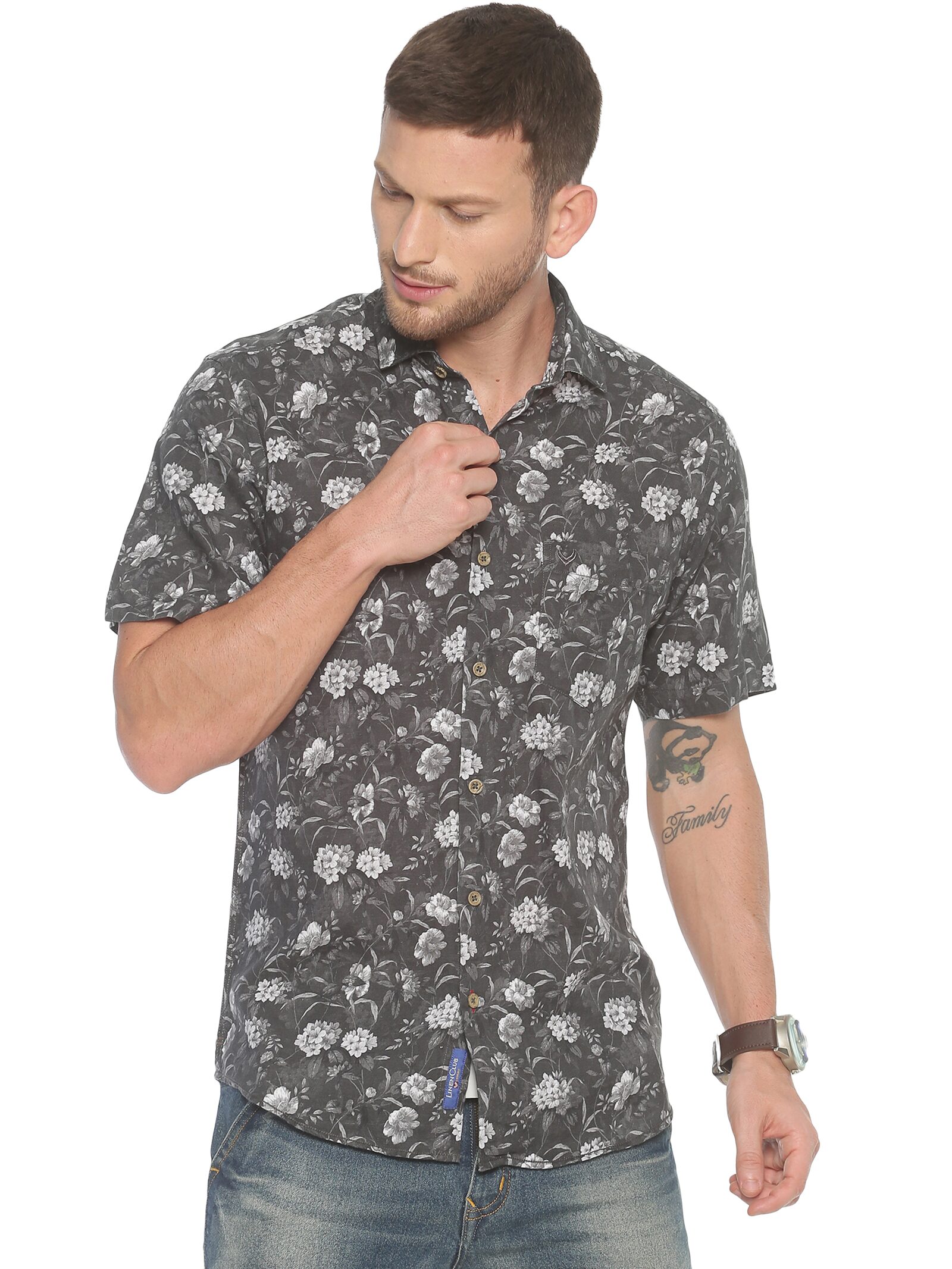 

Linen Club Men Black Floral Regular Fit Casual Shirt