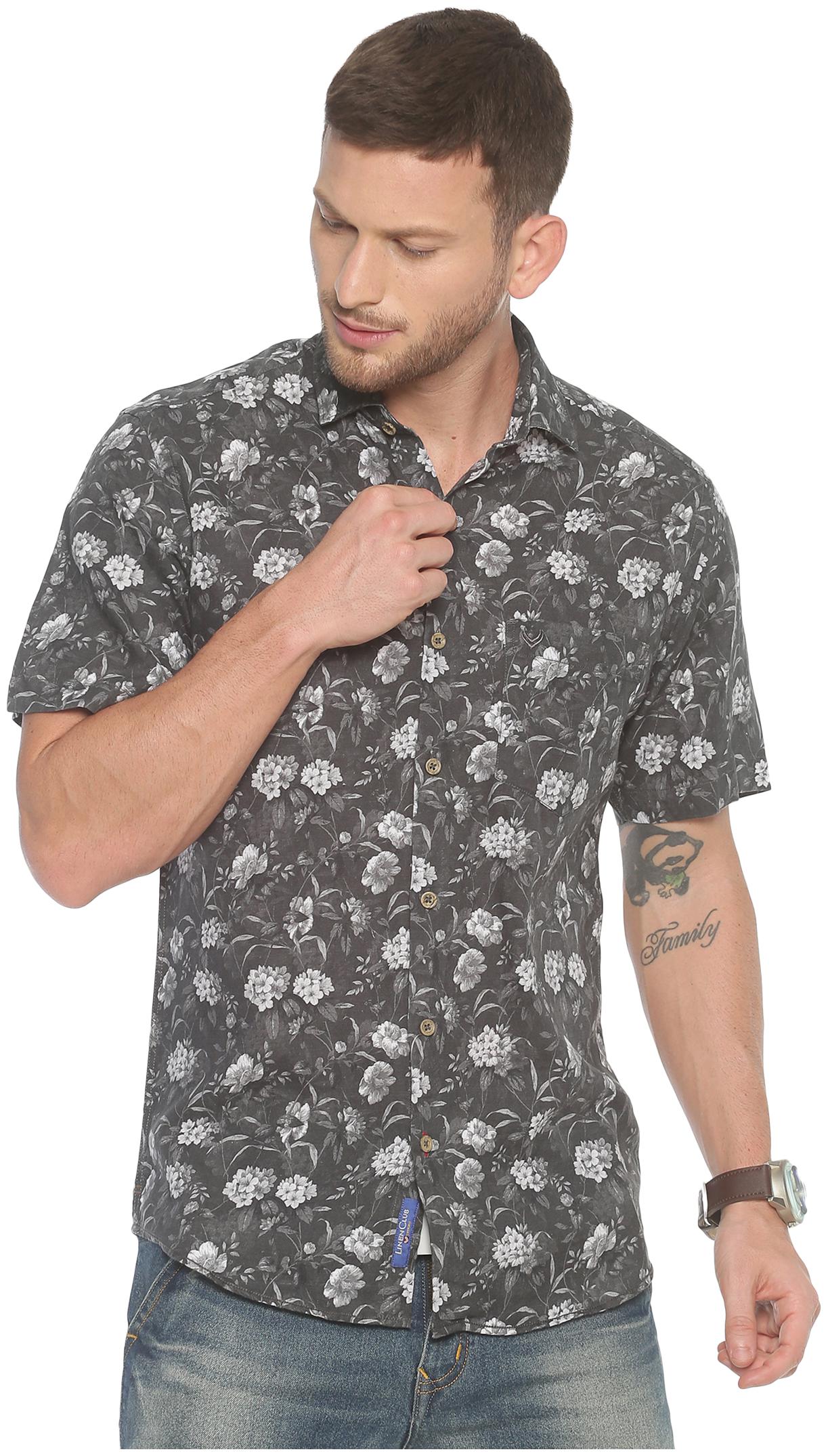 

Linen Club Men Black Floral Regular Fit Casual Shirt