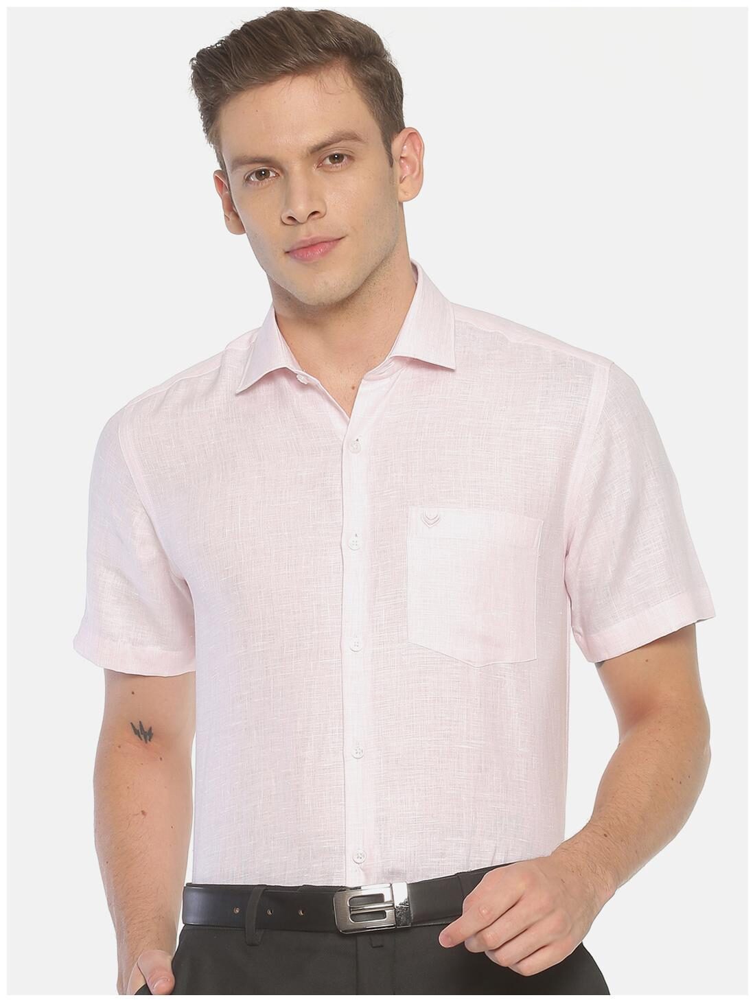

Linen Club Men Regular fit Formal Shirt - Pink