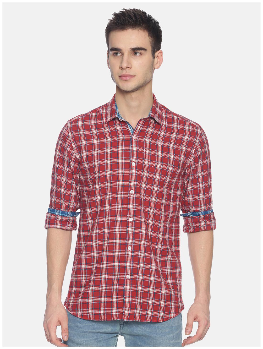 

Linen Club Men Red Checked Regular Fit Casual Shirt