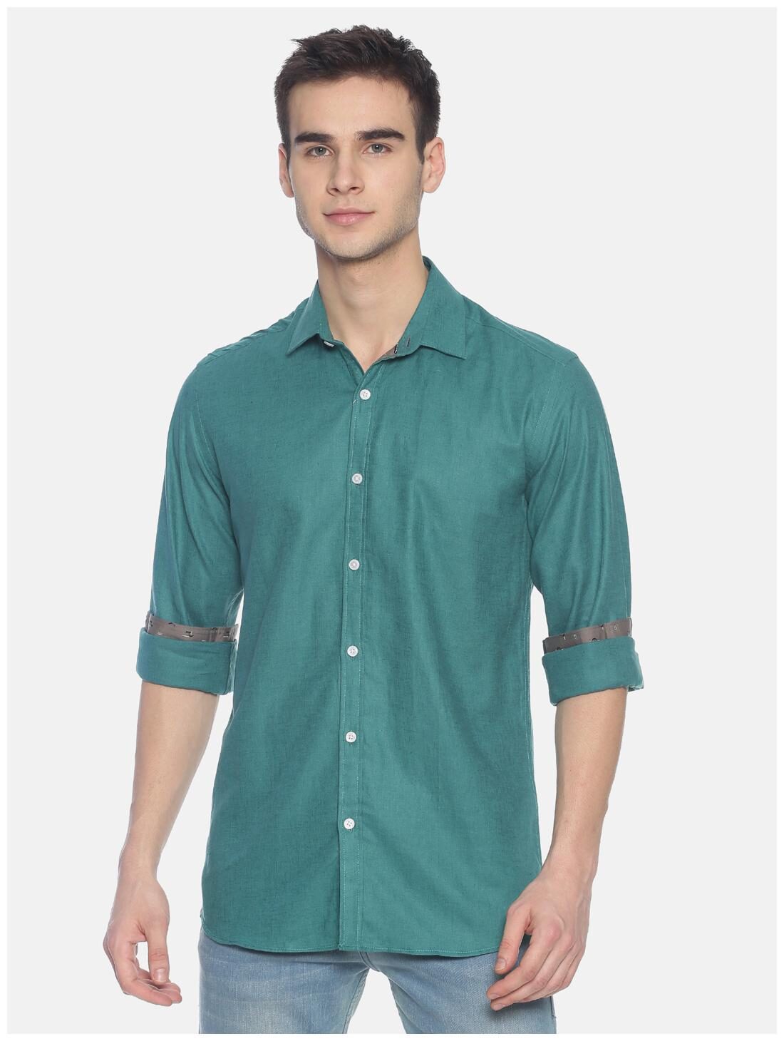 

Linen Club Men Green Solid Regular Fit Casual Shirt